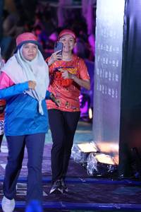 BIB: 684
                            <button type="button" onclick="openModal(26232936)" class="btn btn-primary btn-sm float-right btn-popup" data-toggle="modal" data-target=".modal-high-quality">
                        <i class="fas fa-shopping-cart"></i> Add to Cart
                    </button>
                                            <button type="button" onclick="isThisMe(26232936, true)" class="btn btn-success btn-sm float-right btn-popup btn-isme hidden" data-toggle="tooltip" data-placement="bottom" title="นี่คือรูปของคุณใช่ไหม คลิกที่นี่เพื่อเอาเข้าอัลบั้ม">
                        <i class="fas fa-plus"></i> Add to album
                    </button>
                    <button type="button" onclick="isThisMe(26232936, false)" class="btn btn-warning btn-sm float-right btn-popup btn-isnotme hidden">
                        <i class="fas fa-ban"></i> Remove from album
                    </button>